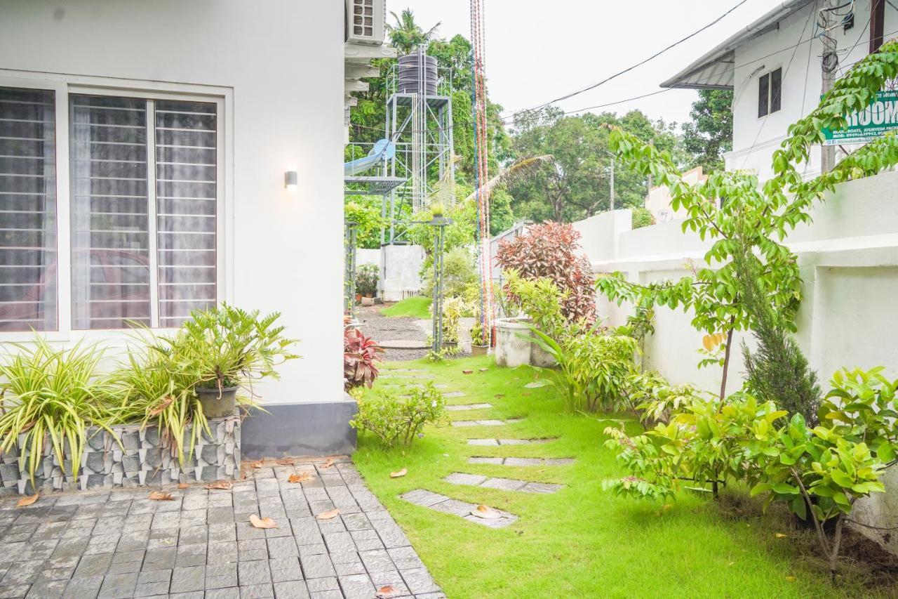 Oceana Hills Residency Alappuzha Exterior foto